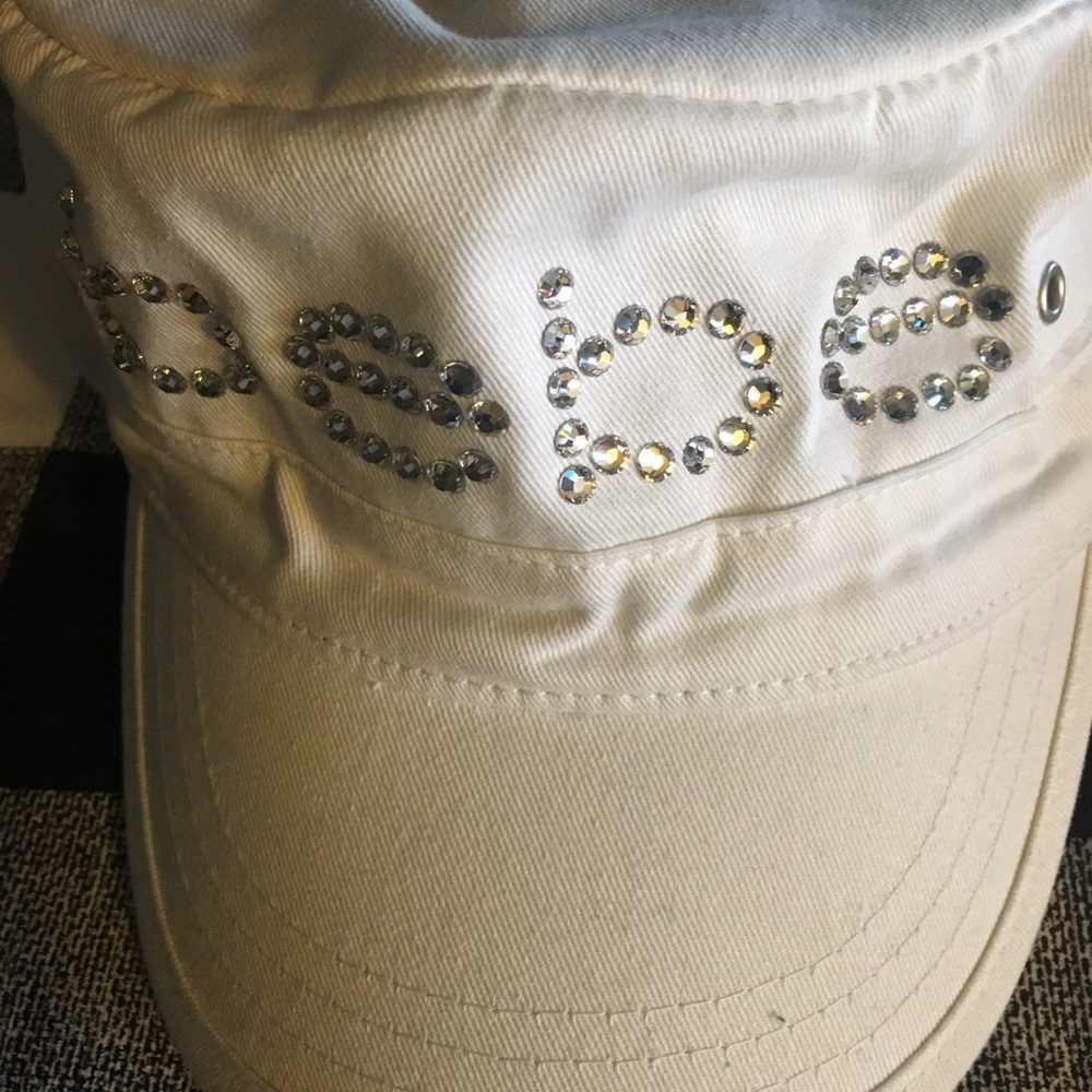 Bebe women’s hat